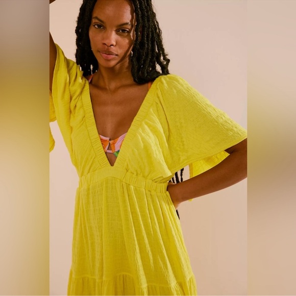 Free People Beach La La Maxi Maxi Dress in Golden Kiwi - Picture 2 of 8